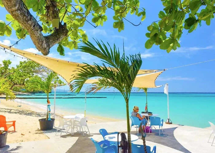 Kaz Kreol Beach Hotel